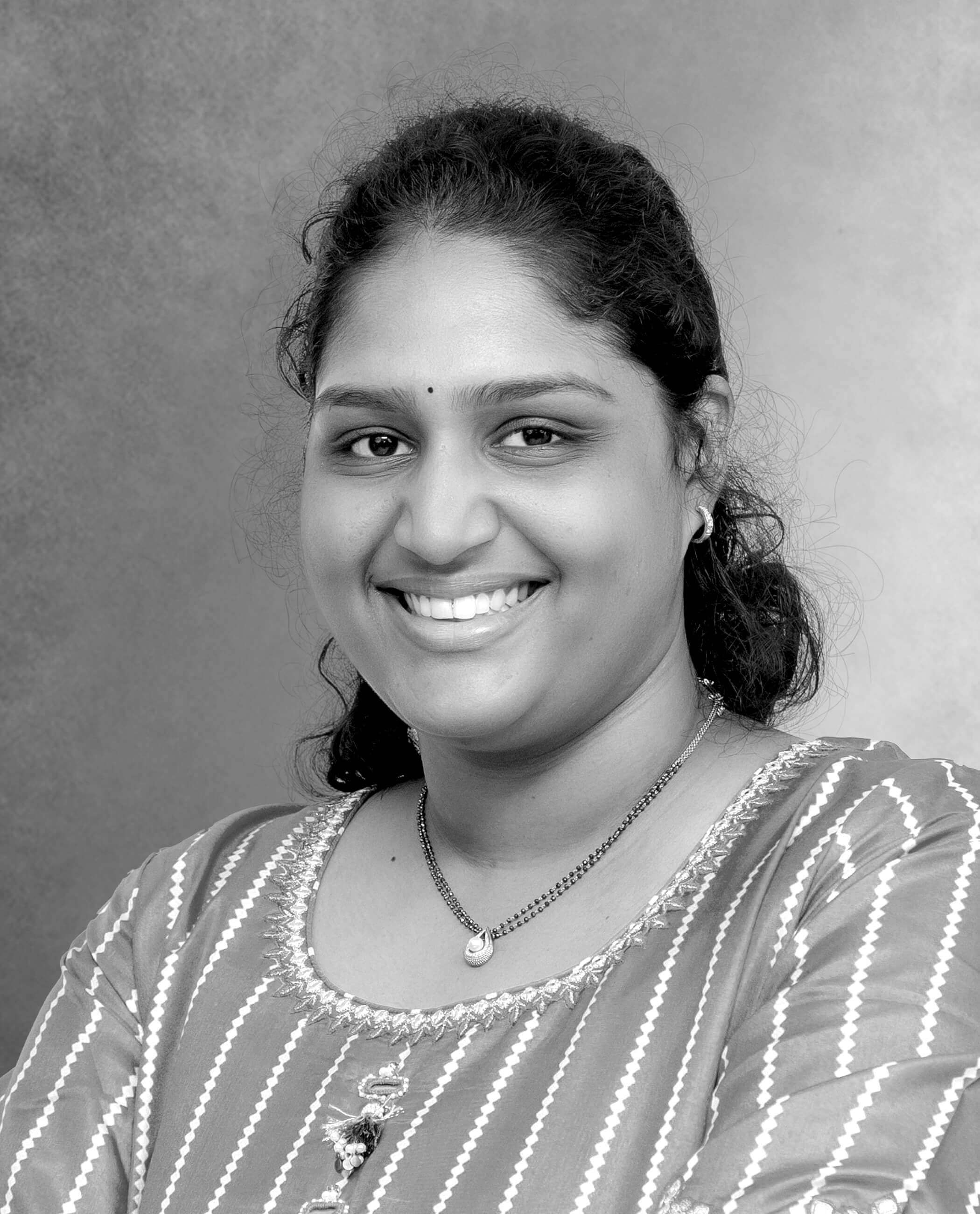 dr Pooja y