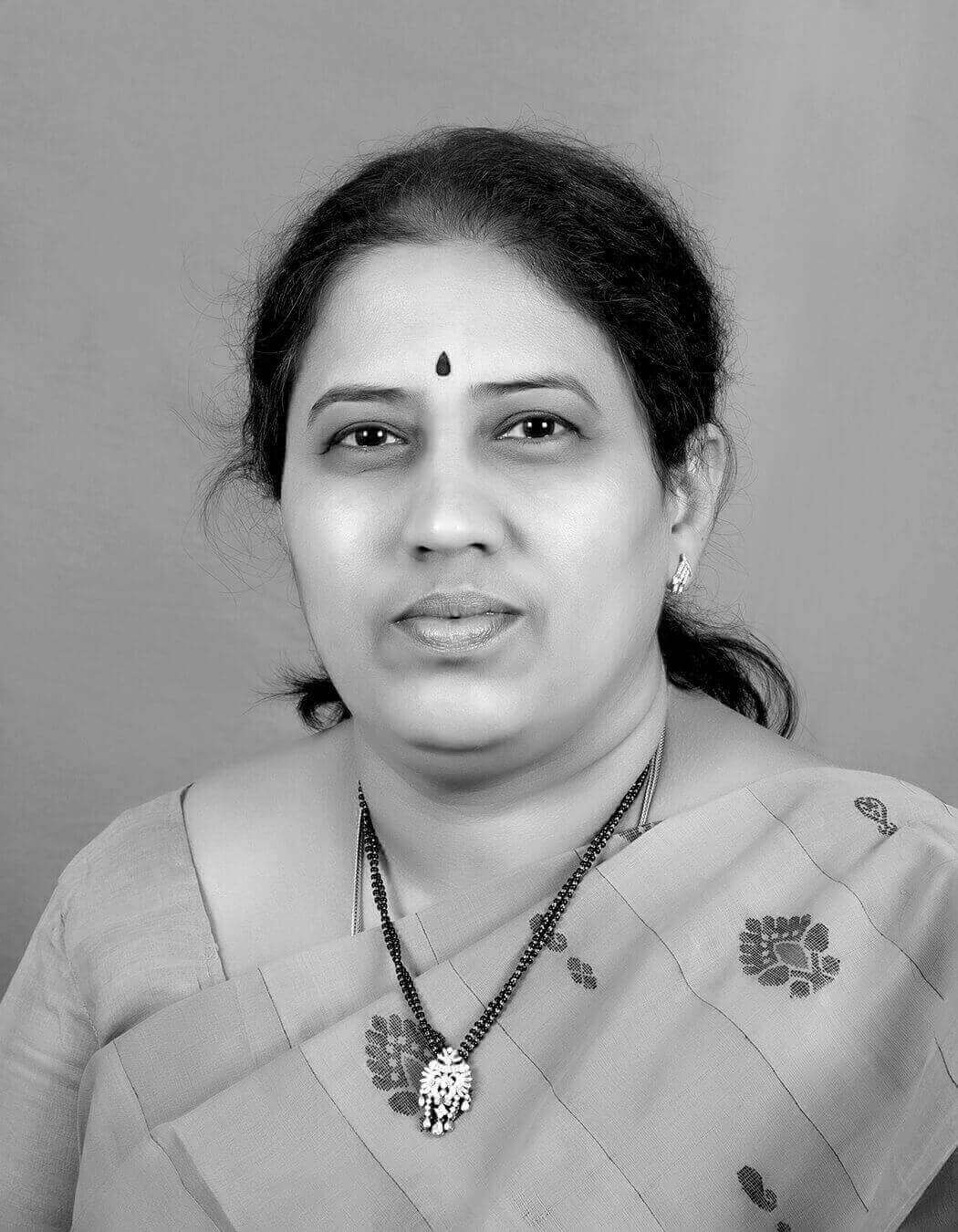 dr v madhavi